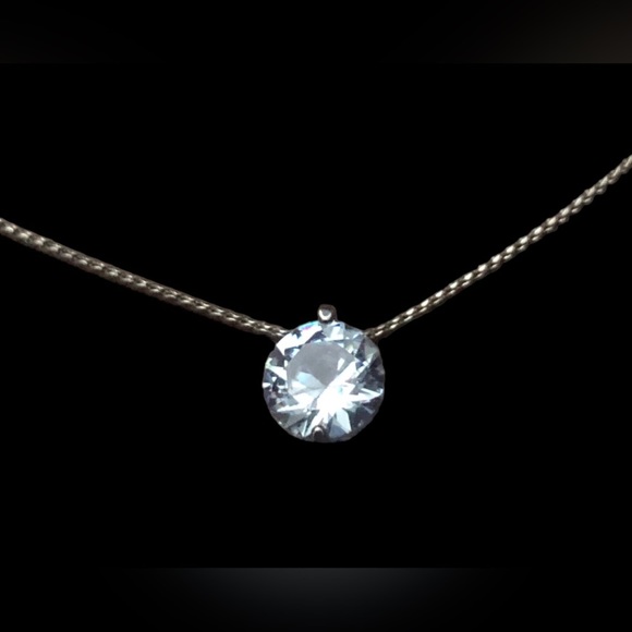 5/$25 NWOT Little Girls Sparkling Solitaire Gem Silver Necklace 14”-16” - Picture 2 of 4